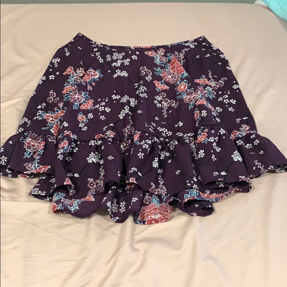 Blouse with bell 1/4 length sleeves